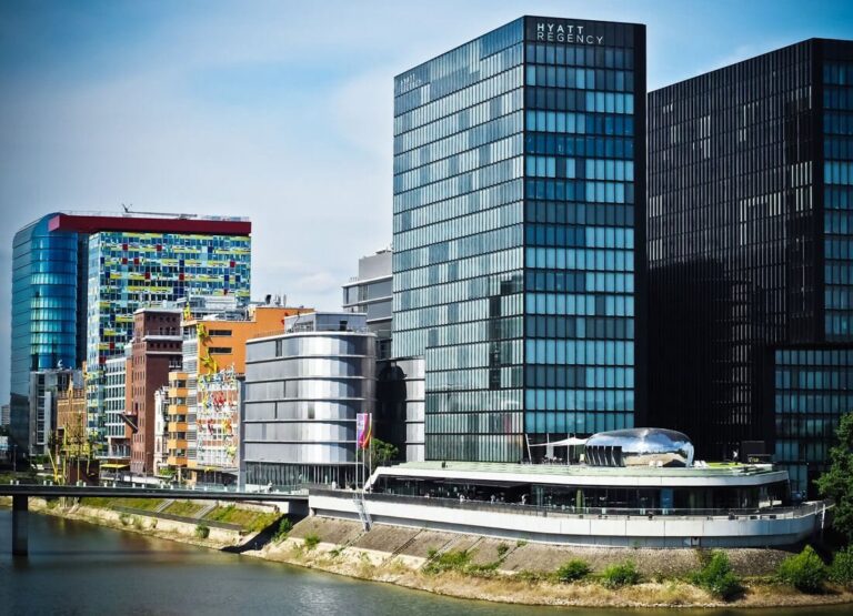 Business city